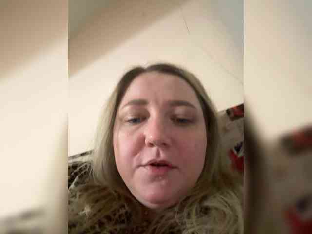 KiraMalina webcam