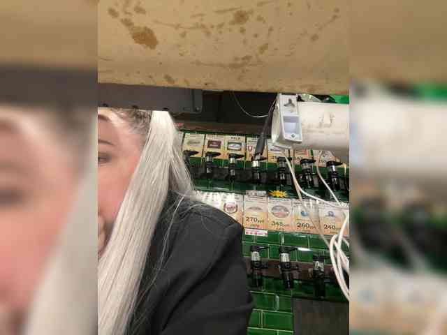 KiraMalina webcam