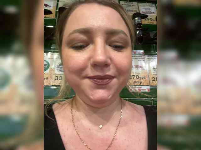 KiraMalina webcam