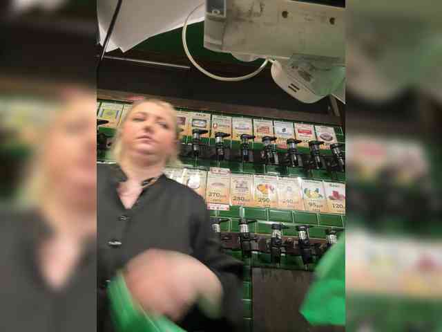 KiraMalina webcam