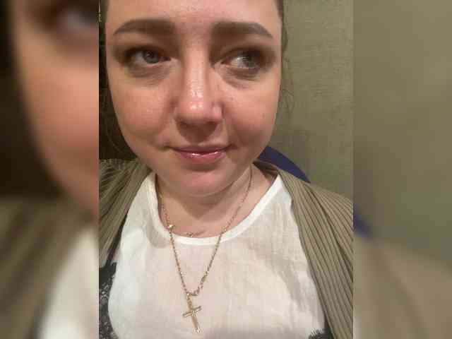 KiraMalina webcam