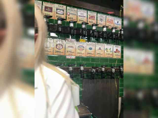 KiraMalina webcam