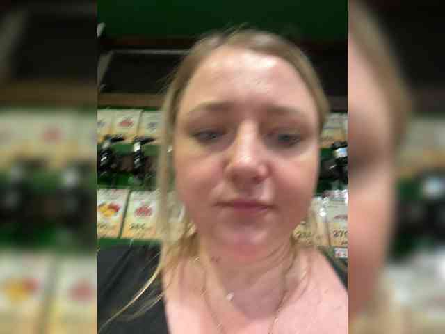 KiraMalina webcam