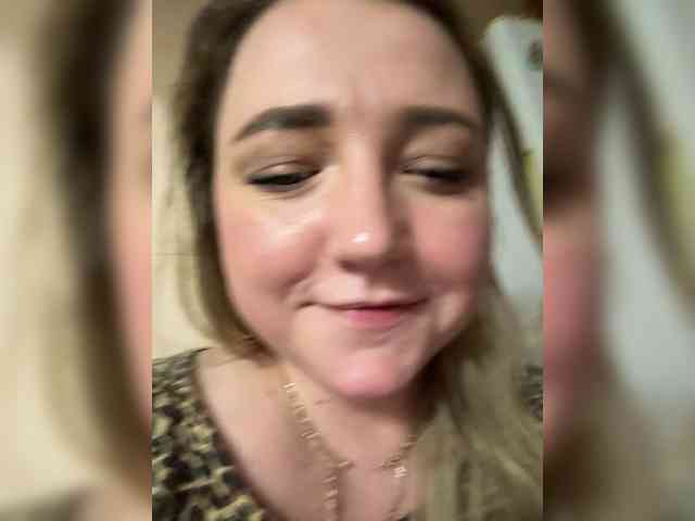 KiraMalina Live Webcam on BongaCams
