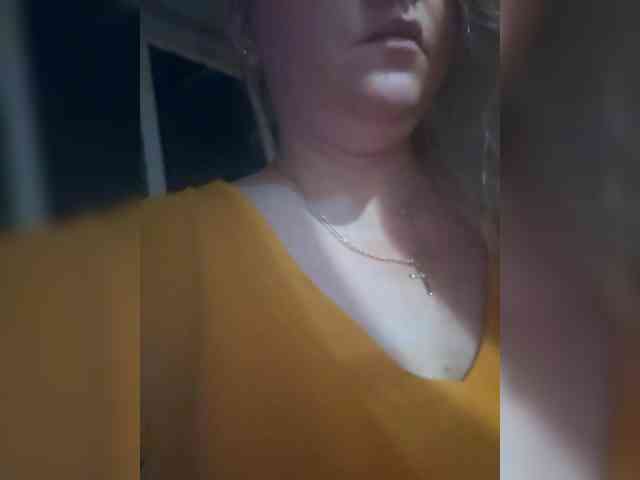 KiraMalina webcam