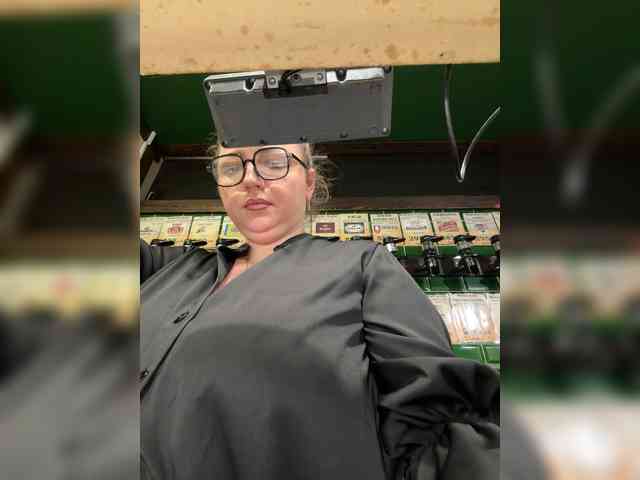 KiraMalina webcam