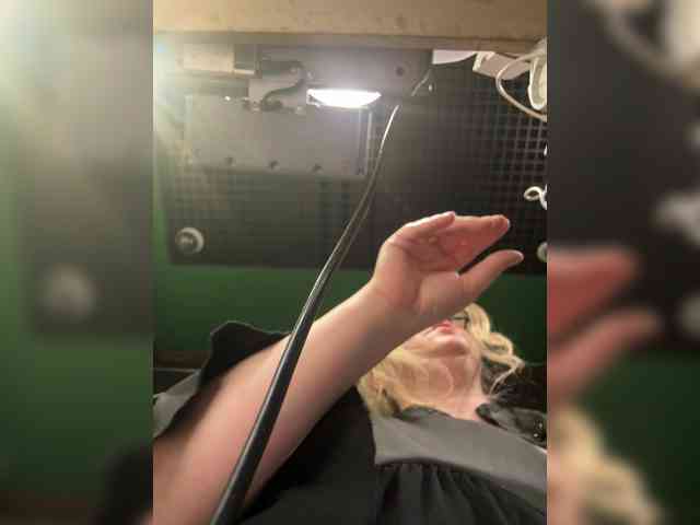KiraMalina webcam