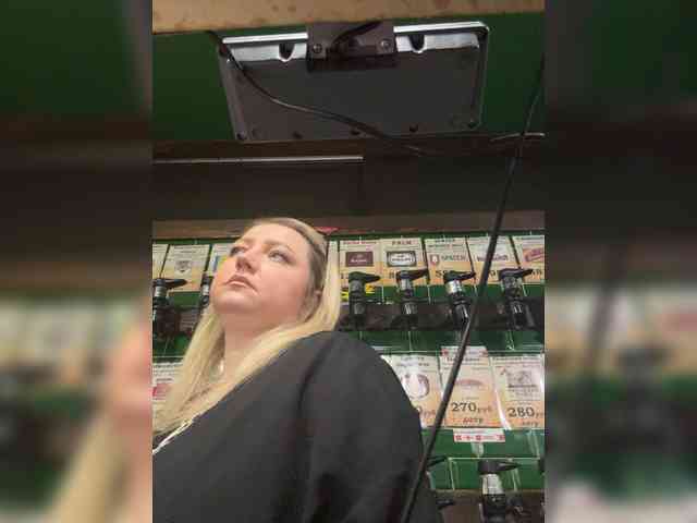 KiraMalina webcam