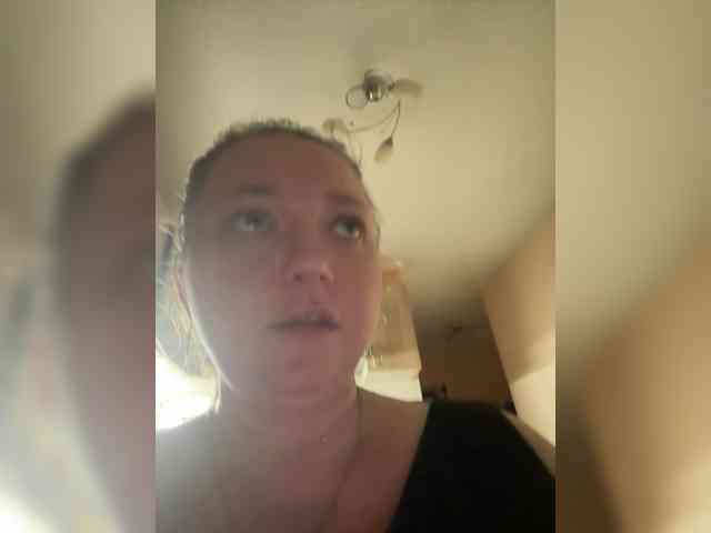 KiraMalina webcam