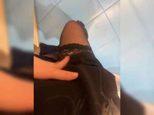 KiraMalina webcam