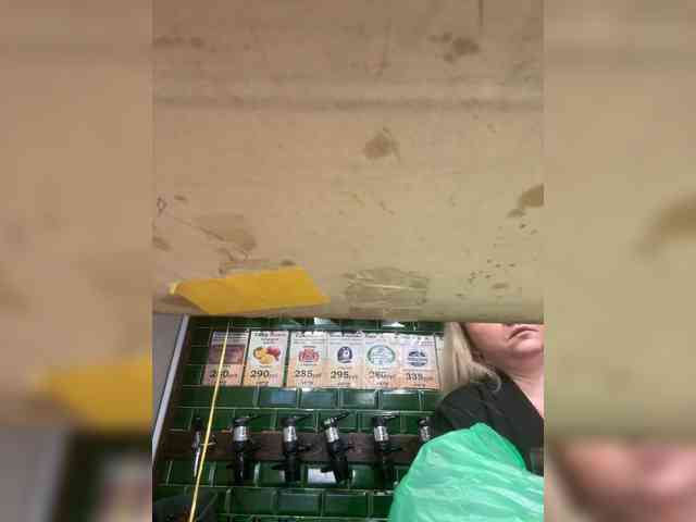 KiraMalina webcam