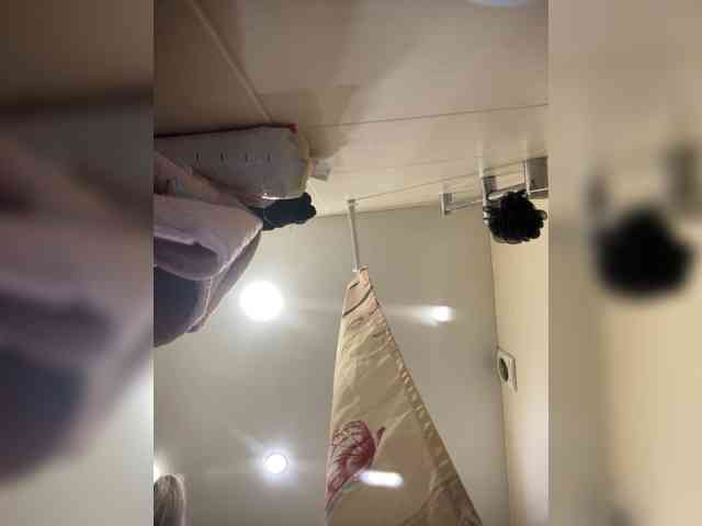 KiraMalina webcam