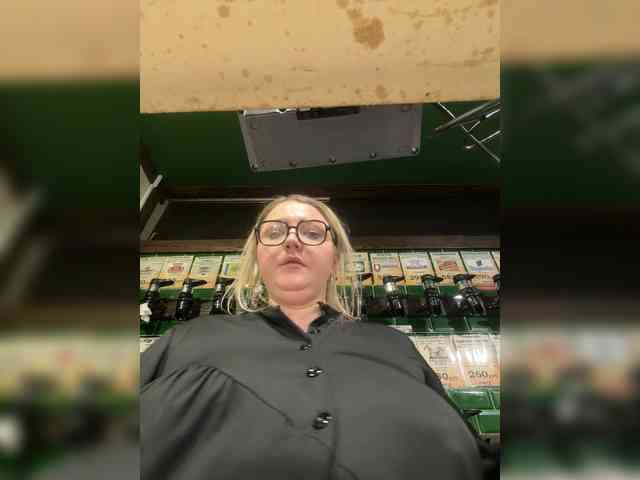 KiraMalina webcam