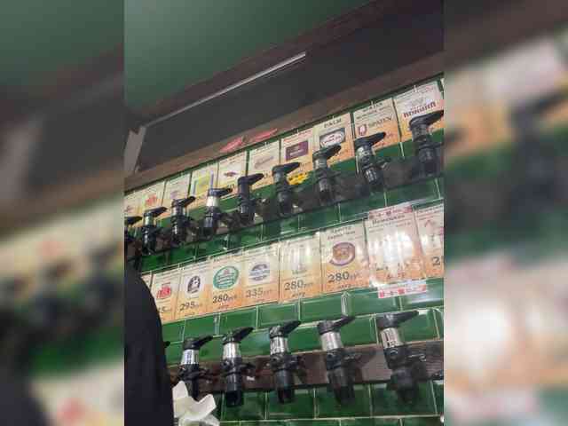 KiraMalina webcam
