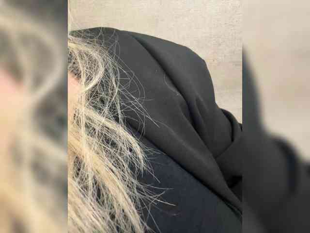 KiraMalina webcam