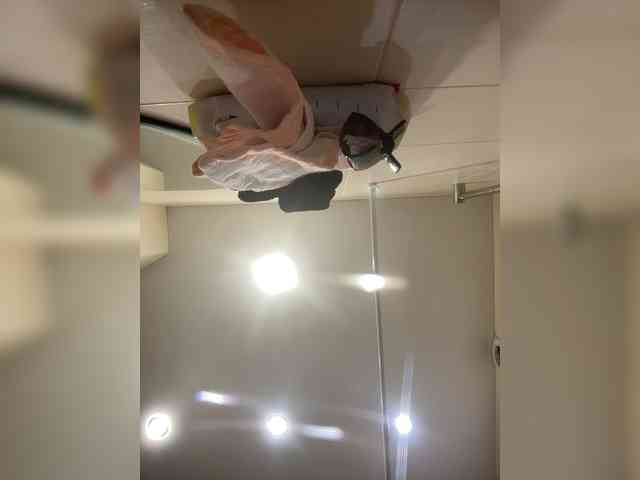 KiraMalina webcam