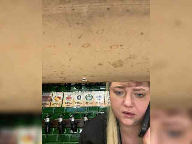 KiraMalina webcam