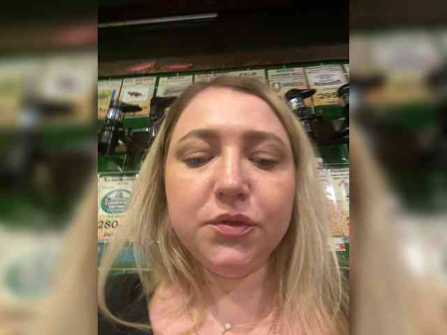 KiraMalina webcam