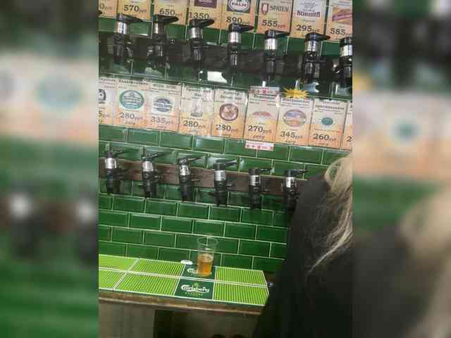 KiraMalina webcam