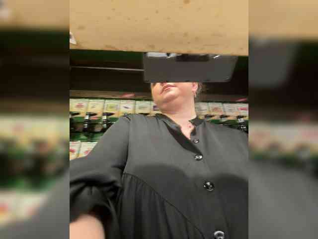 KiraMalina webcam
