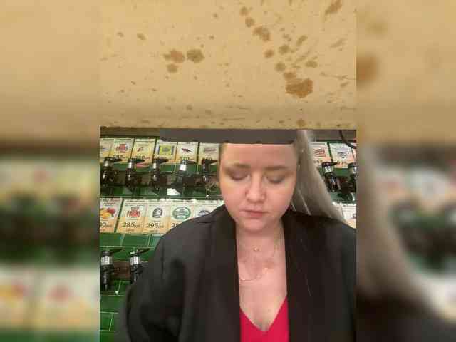 KiraMalina webcam