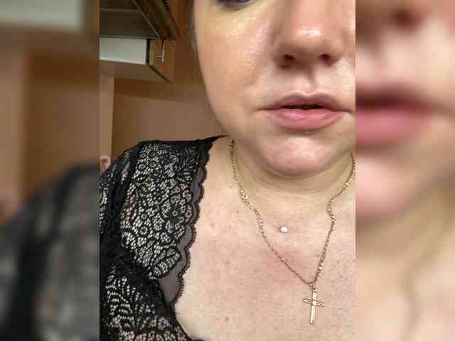 KiraMalina webcam
