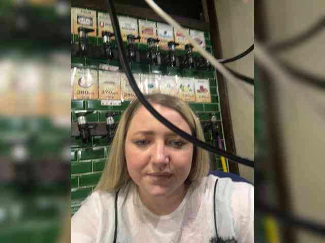 KiraMalina webcam