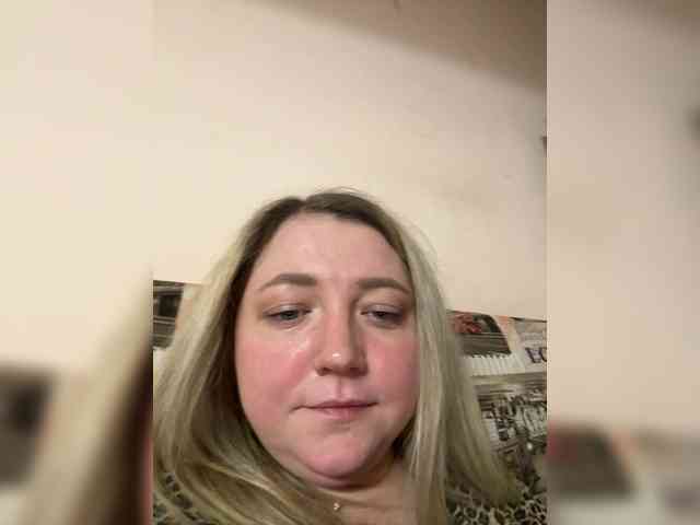 KiraMalina webcam