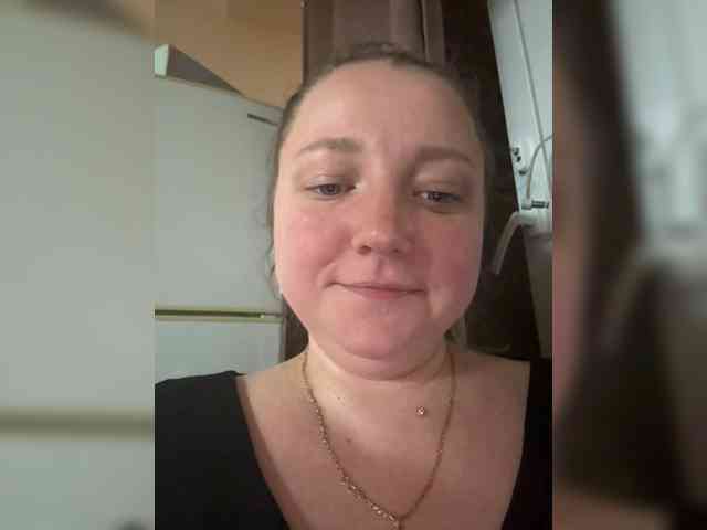 KiraMalina webcam