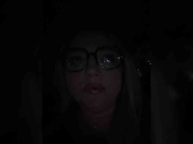 KiraMalina webcam
