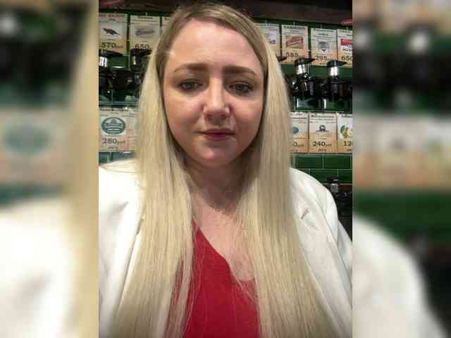 KiraMalina webcam