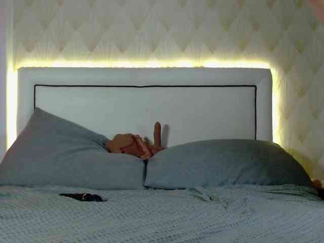 JessSteve webcam