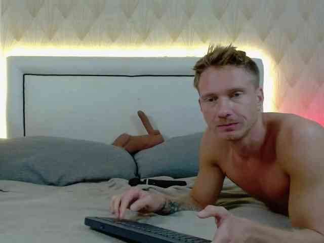 JessSteve webcam