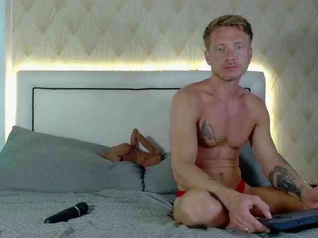 JessSteve webcam