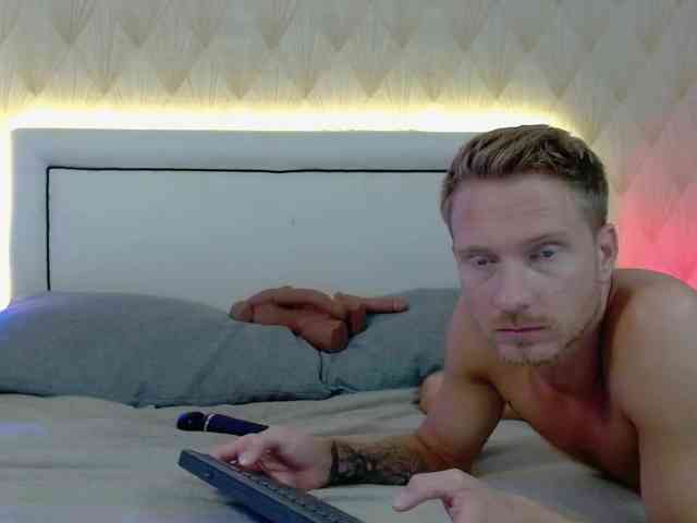 JessSteve webcam