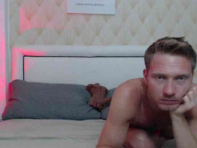 JessSteve webcam