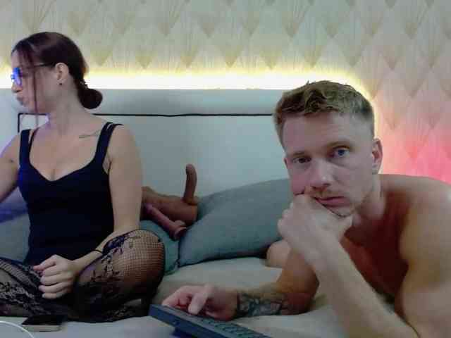 JessSteve webcam