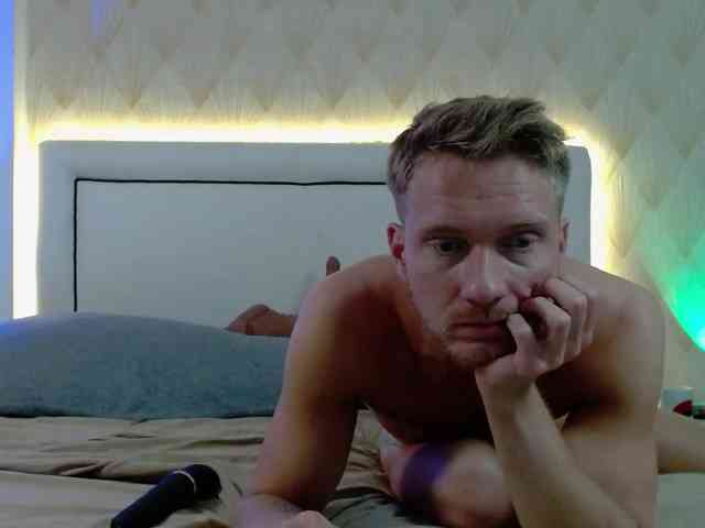 JessSteve webcam