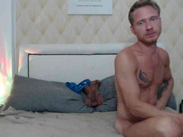 JessSteve webcam