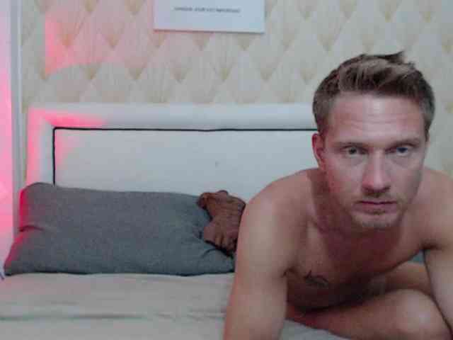 JessSteve webcam