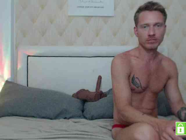 JessSteve webcam