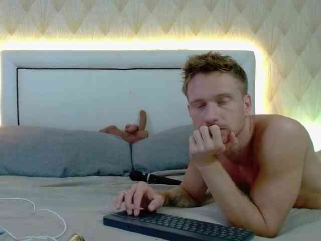 JessSteve webcam