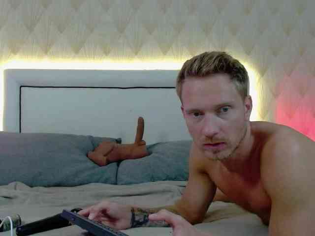 JessSteve webcam