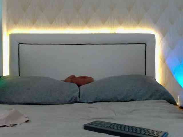 JessSteve webcam