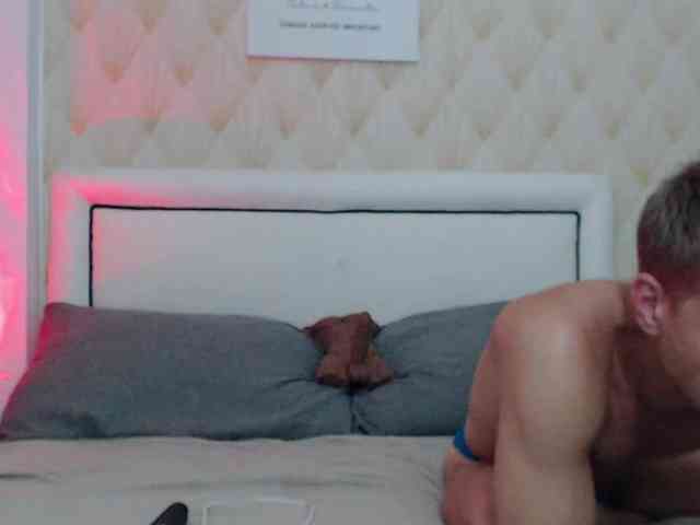 JessSteve webcam