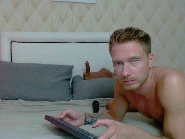 JessSteve webcam