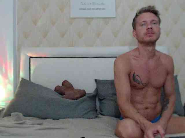 JessSteve webcam