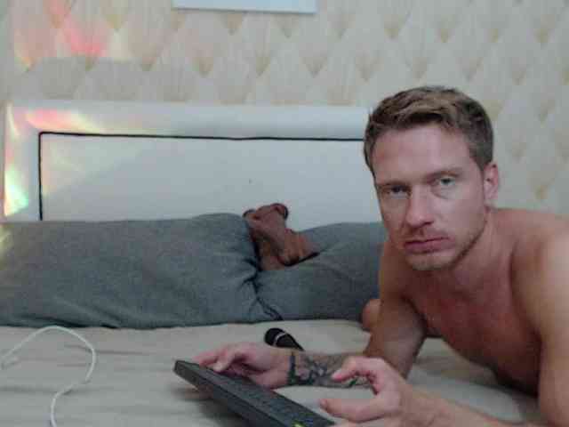 JessSteve webcam