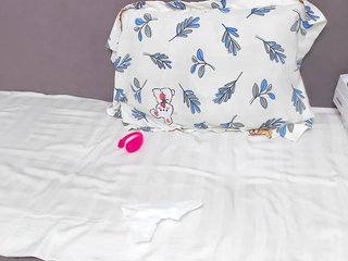 ToraMika Porn Show