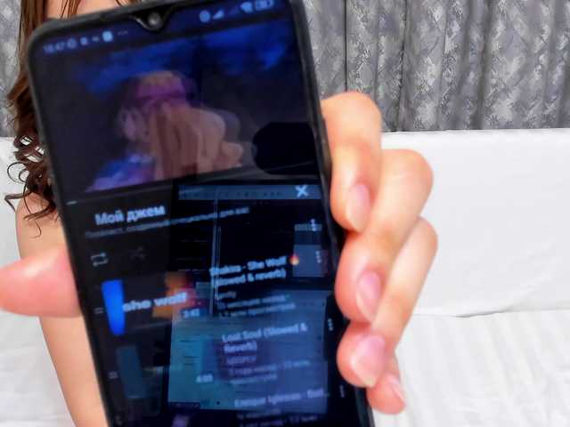 ToraMika chat room